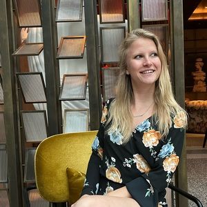 Meet your Posher, Anna